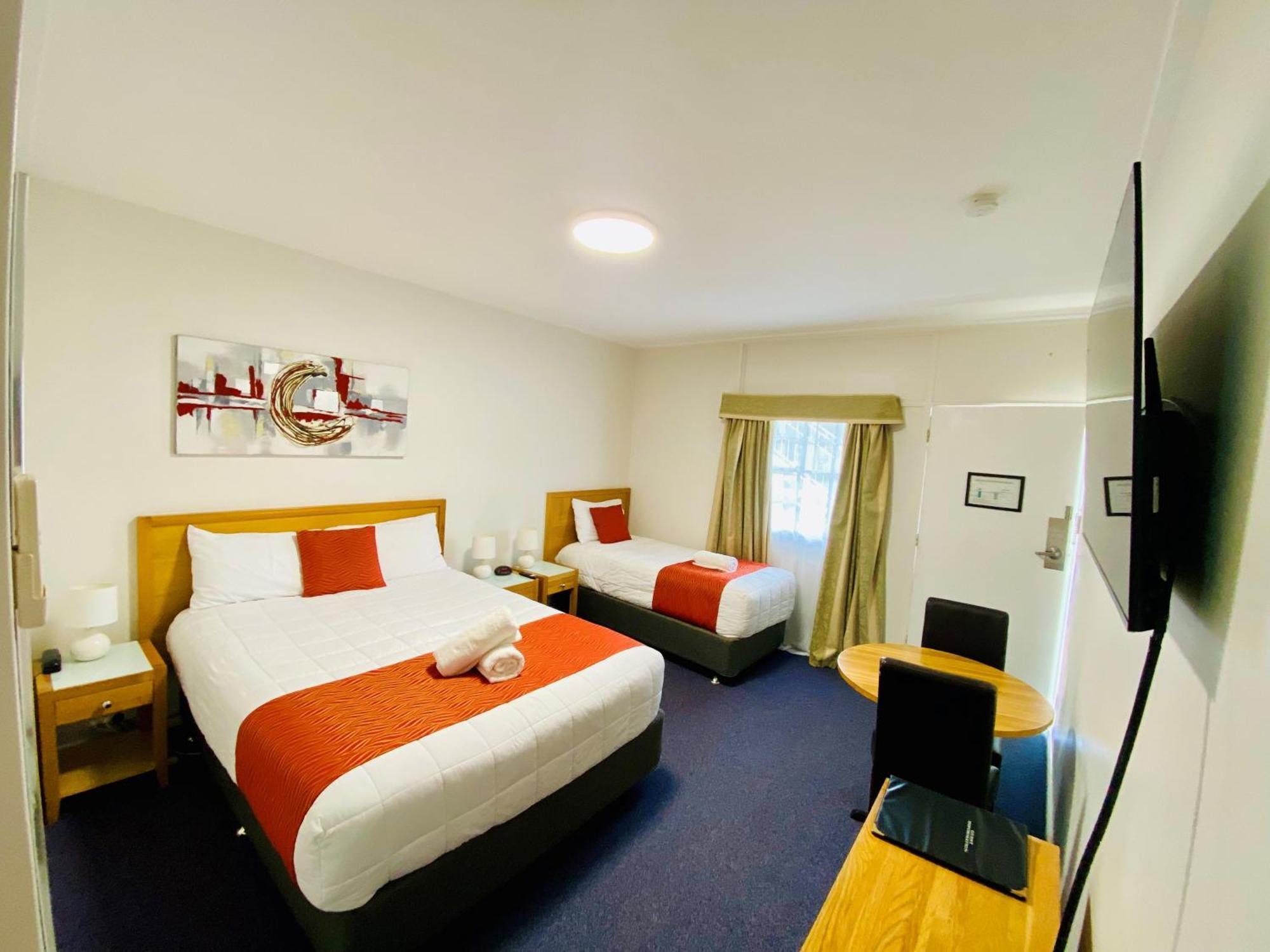 Colonial Lodge Motor Inn Yass Εξωτερικό φωτογραφία
