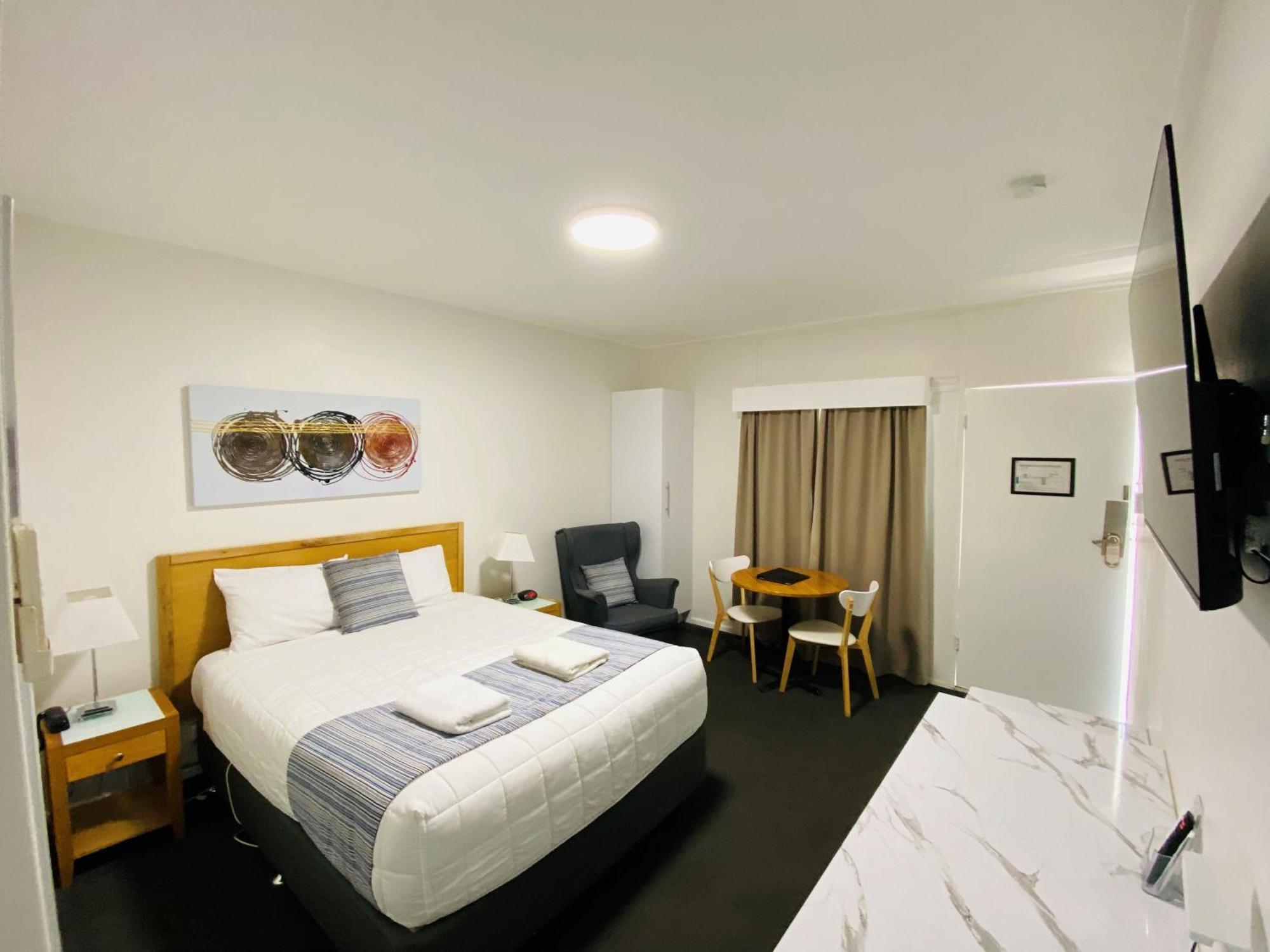 Colonial Lodge Motor Inn Yass Εξωτερικό φωτογραφία